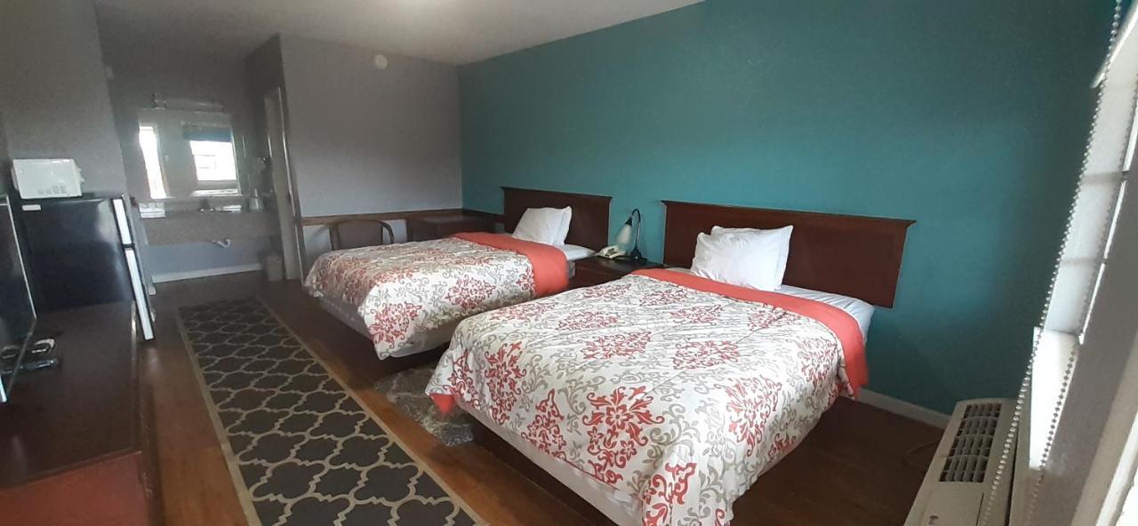 Woodfield Inn And Suites Yoakum Εξωτερικό φωτογραφία